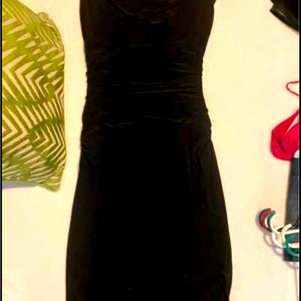 Never worn.Size 6.Black.Lauren Ralph Lauren.Mid Length,Sleeveless,Dress.